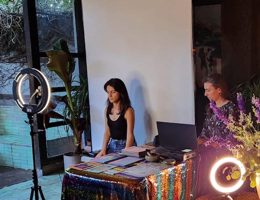 Aura Photography and aura readings for events in Las Vegas, Reno, Salt Lake City and worldwide. Book Aura Photo Stars for all your event needs!
